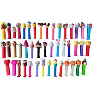 Large Lot Vintage PEZ Dispensers Disney Sanrio Star Wars Holiday Mixed